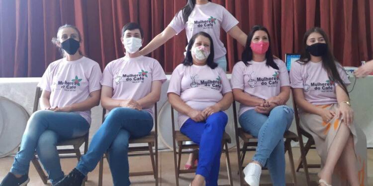 Café especial dá visibilidade e melhora a vida de mulheres produtoras no Vale do Ivaí