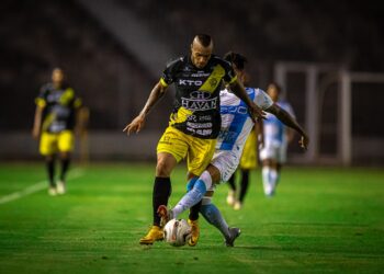 FC Cascavel vence Londrina e mantém Operário na liderança