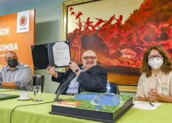 Pirâmide Solar da Caximba começa a sair do papel; terminais ganham painéis solares