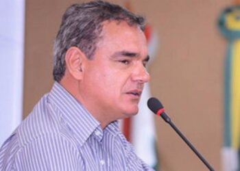 Prefeito de Colorado paga ação indenizatória para Ratinho Junior