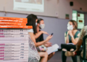 Colégios da rede pública estadual acertam os últimos detalhes para o início do ano letivo