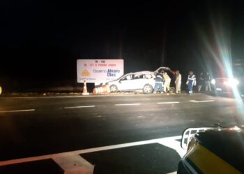 Acidente na BR-277 deixa uma pessoa morta e cinco feridas, em Fernandes Pinheiro