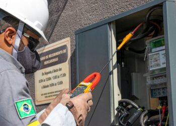 “Gato” de energia pode dar até cinco anos de prisão; Copel faz inspeções no PR e recupera milhões