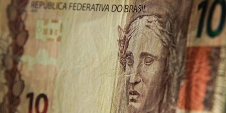 Inflação desacelera para todas as faixas de renda em janeiro, diz Ipea