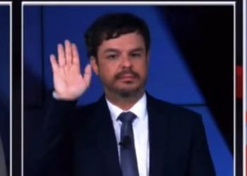 Jovem Pan demite Adrilles Jorge após gesto associado a nazismo