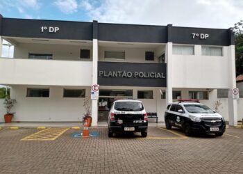 Bebê engatinha para quintal e morre atropelado pela mãe em Jundiaí