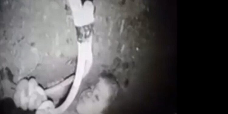 Resgate do menino em poço no Marrocos está perto do fim, dizem autoridades