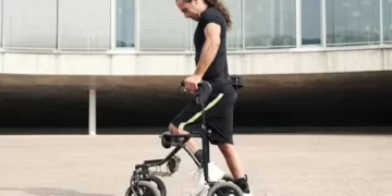Três paraplégicos voltam a andar após implante revolucionário