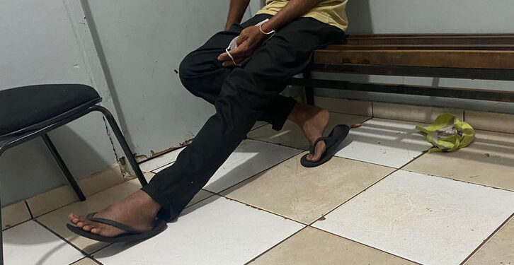 Apucaranense encontra homem pelado em sua cama