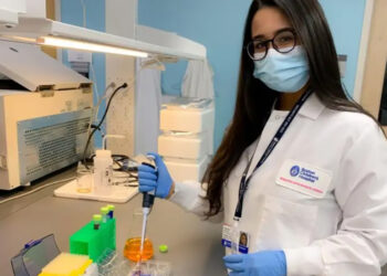 Pesquisadora da UEL desenvolve estudos sobre a dor em hospital ligado à Harvard Medical School