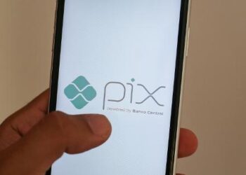 Falha em empresa que opera Pix afetou 161 mil clientes de 300 instituições