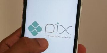 Falha em empresa que opera Pix afetou 161 mil clientes de 300 instituições