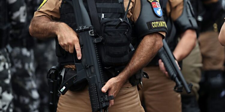 Governador determina revisão do subsídio dos militares estaduais