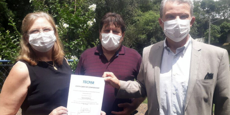 Produtor de mel orgânico de Prudentópolis é certificado pelo Tecpar