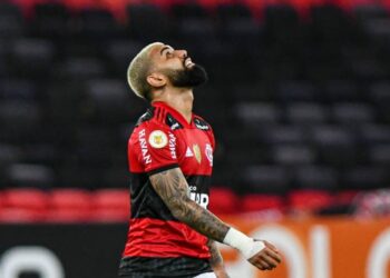 “Jamais vou me calar, é inadmissível”, diz Gabigol após denúncia de racismo em Fla-Flu