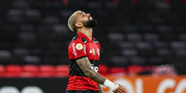 “Jamais vou me calar, é inadmissível”, diz Gabigol após denúncia de racismo em Fla-Flu