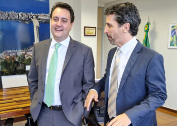 Governador apresenta Nova Ferroeste e Parques Urbanos ao Ministério do Meio Ambiente