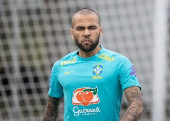 Seleção brasileira enfrenta o Paraguai com seis mudanças; veja o time e onde assistir