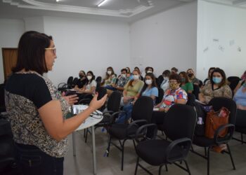 SEMEC realiza capacitação de professores com o foco em alfabetização