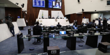 ‘Janela’ deve ter recorde de trocas de partidos na Assembleia Legislativa