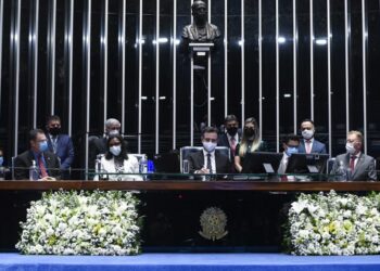 Congresso promulga emenda que isenta de IPTU imóveis alugados por templos religiosos