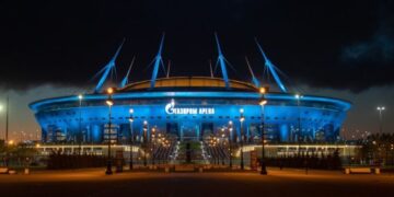 Uefa convoca reunião para transferir final da Liga dos Campeões de São Petersburgo