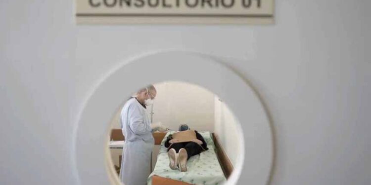 Hospital Universitário da UEL chega à marca de 216 transplantes de medula óssea