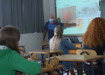 Alunos e professores aprovam retomada das atividades presenciais da Unicentro