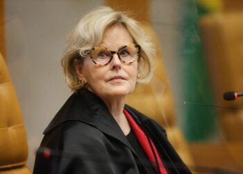 Rosa Weber suspende maior ação trabalhista da Petrobras