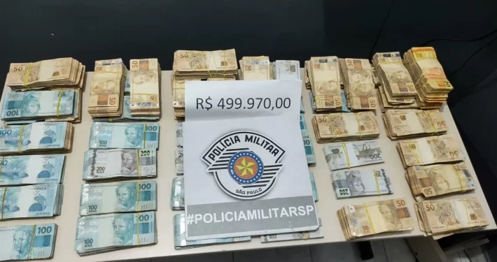 PM de SP apreende R$ 500 mil de irmão de Alcolumbre em carro