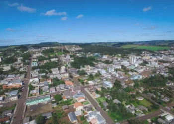 Casal é preso por suspeita de maus-tratos a bebê de 2 meses em Chopinzinho, diz polícia