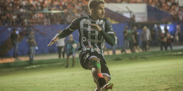 Coritiba x Cianorte pelo Paranaense; escalações e onde assistir