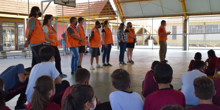 Defesa Civil Municipal participa de capacitação do programa Brigadas Escolares da Defesa Civil do Estado
