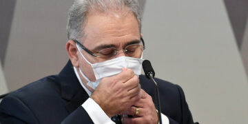 Deltacron: Brasil confirma dois casos da nova variante