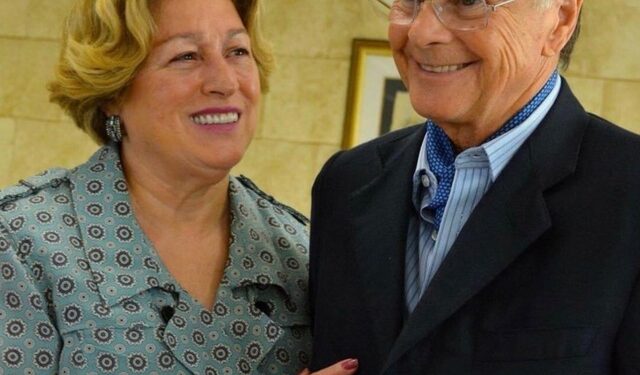 Governo concede novo passaporte diplomático a Edir Macedo e esposa