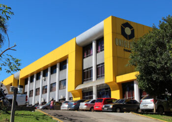 Em um ano, Farmácia Escola da Unicentro fez mais de 1,2 mil atendimentos gratuitos