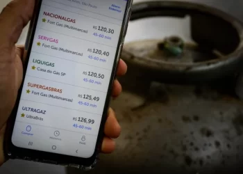 Preços da gasolina, diesel e gás de cozinha aumentam