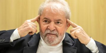 WhatsApp restringe grupos de comunicação de Lula e suspende contas do PT