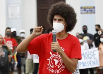 Arquidiocese de Curitiba se opõe à cassação de vereador petista que invadiu igreja