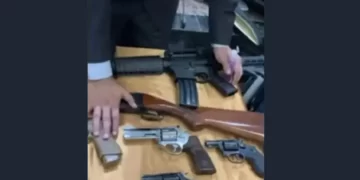 Pastor unge armas em igreja no Paraná e vídeo repercute nas redes sociais