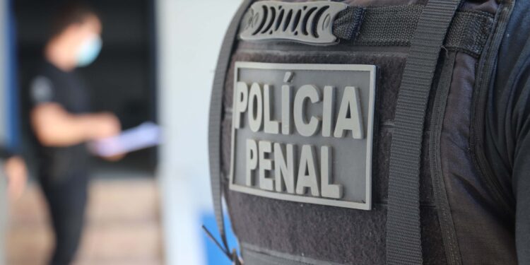 Governo propõe lei para regulamentar os cargos do Departamento de Polícia Penal