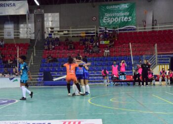 Equipe da Uniguairacá/Prefeitura de Guarapuava participa da Copa Penalty de Futsal