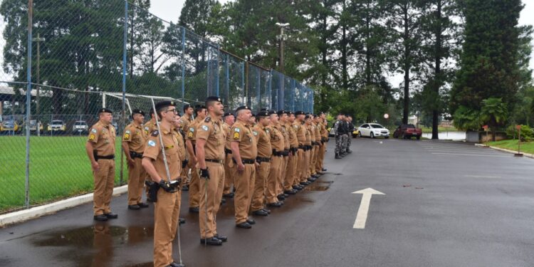 Formatura e reconhecimento de policiais militares do 16º BPM