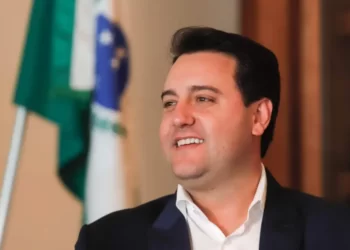 PSD, partido de Ratinho, prepara filiação de sete deputados estaduais na próxima sexta-feira