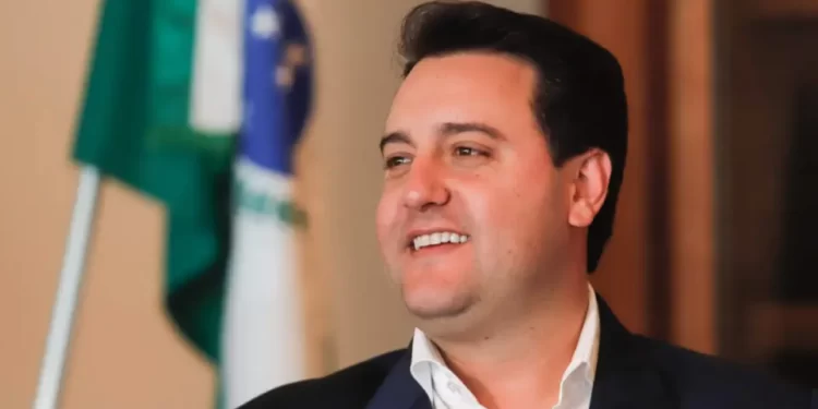 PSD, partido de Ratinho, prepara filiação de sete deputados estaduais na próxima sexta-feira