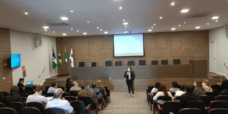 Reunião debate saúde mental