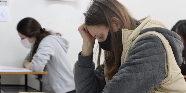 Com novidade no formato, Unicentro aplica Vestibular para mais de 5 mil pessoas