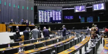 PL fica com a maior bancada na Câmara dos Deputados