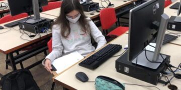 Brasileira do interior paulista é aprovada no MIT aos 17 anos