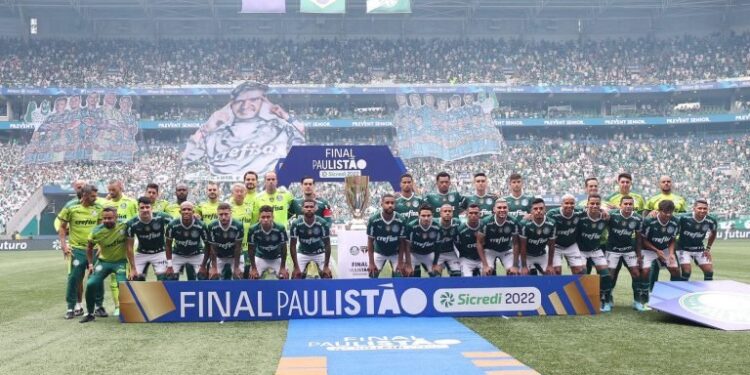 Com final do Paulistão, Record faz o triplo da audiência da Globo